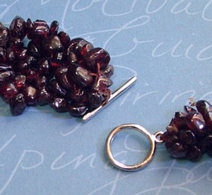 Garnet gem stone necklace