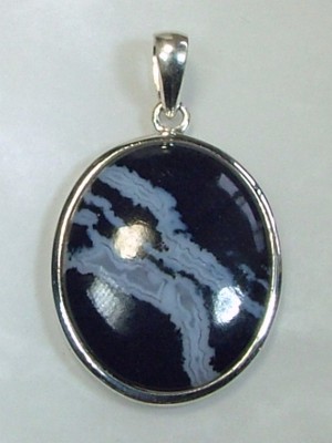 Sardonyx pendant